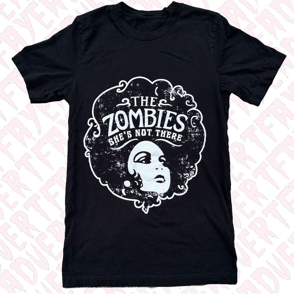 The Zombies Retro Band Tee Lady Curly Hair Black and White Women’s Fit T-Shirt